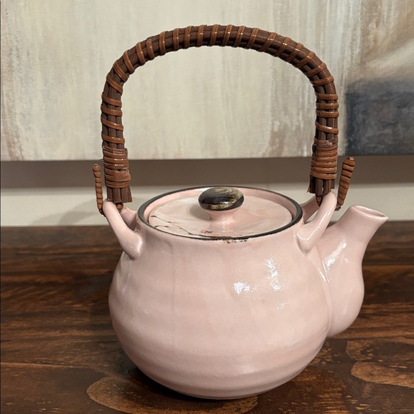 Vintage Sousaku Japan Ceramic Pink Teapot Cherry Blossoms Bamboo Handle - Picture 3 of 8